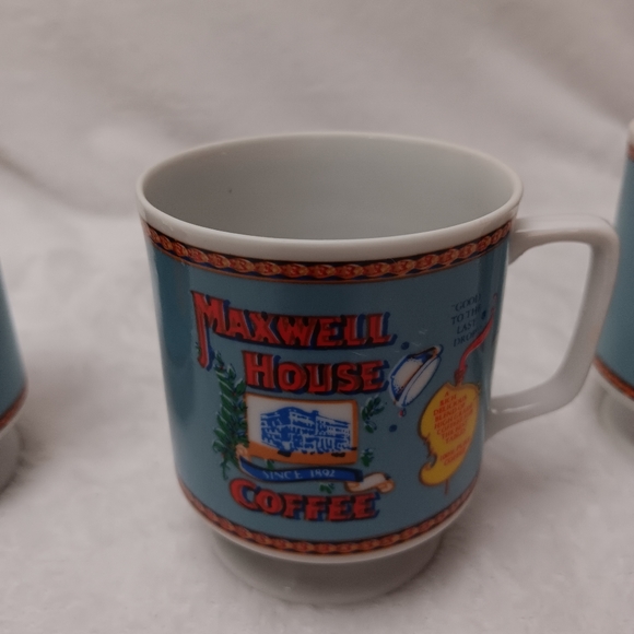 VTG. Maxwell House Coffee Cups (Set of 4) - Picture 2 of 7